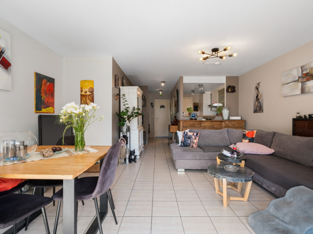 Van Iseghemlaan - 77 - 0402 - 8400