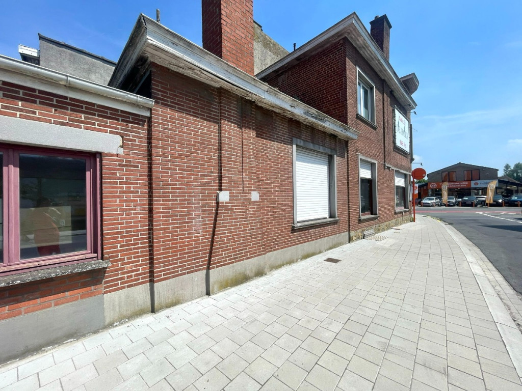 Menenstraat - 120 - - 8560