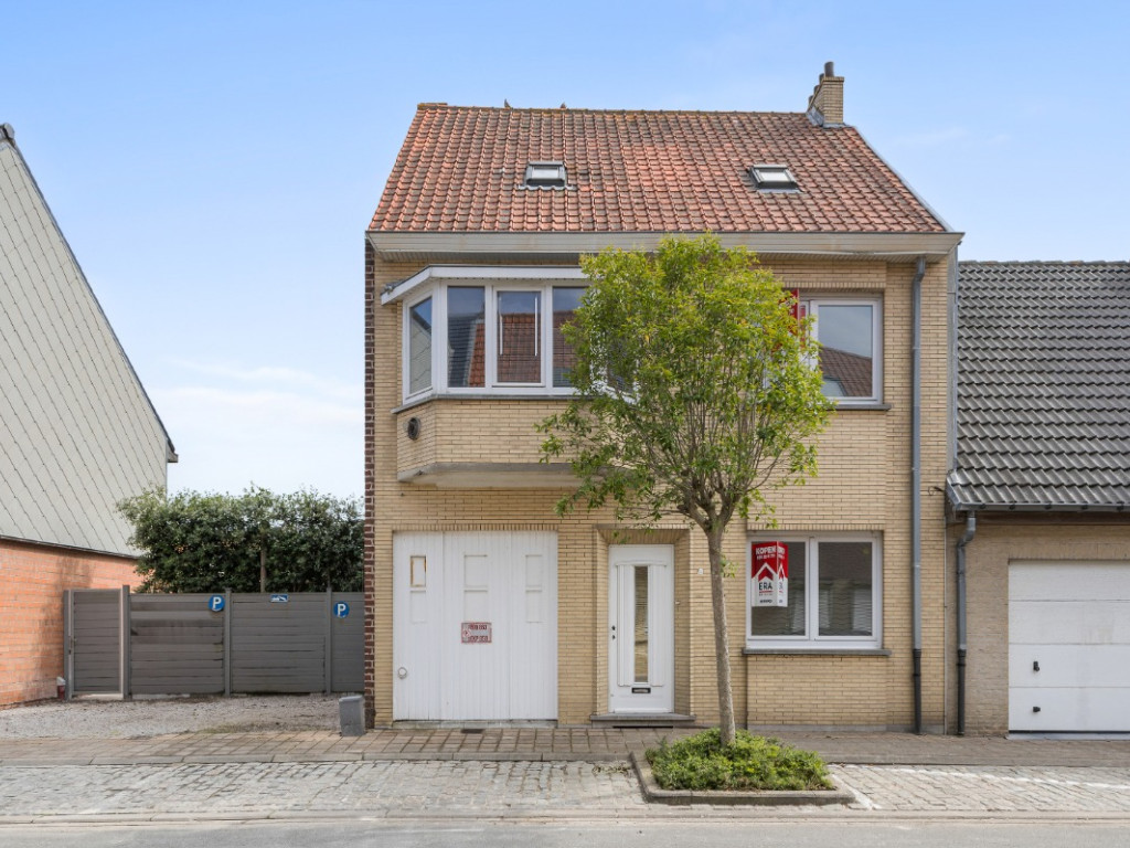 Ambachtstraat - 40 - - 8660