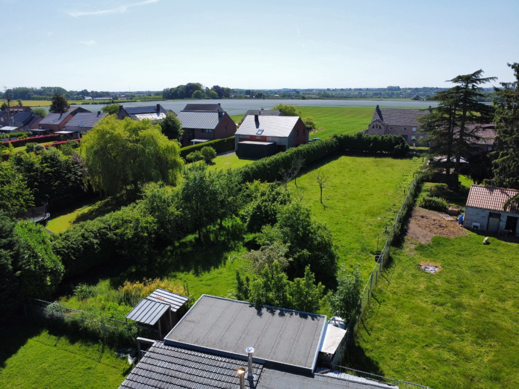 Rue des Ecoles - T - - 4530