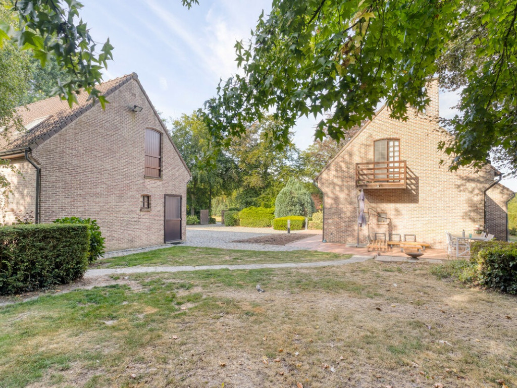 Eegalstraat - 26 - - 8570