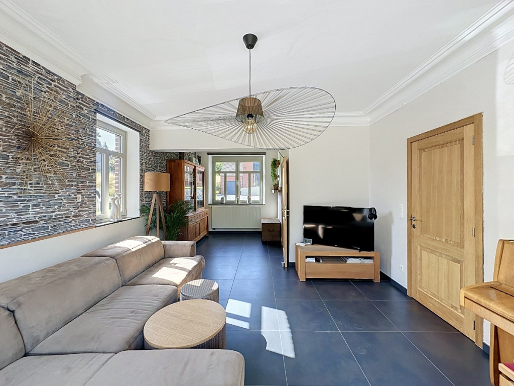 Rue du Tambour - 80 - - 4540