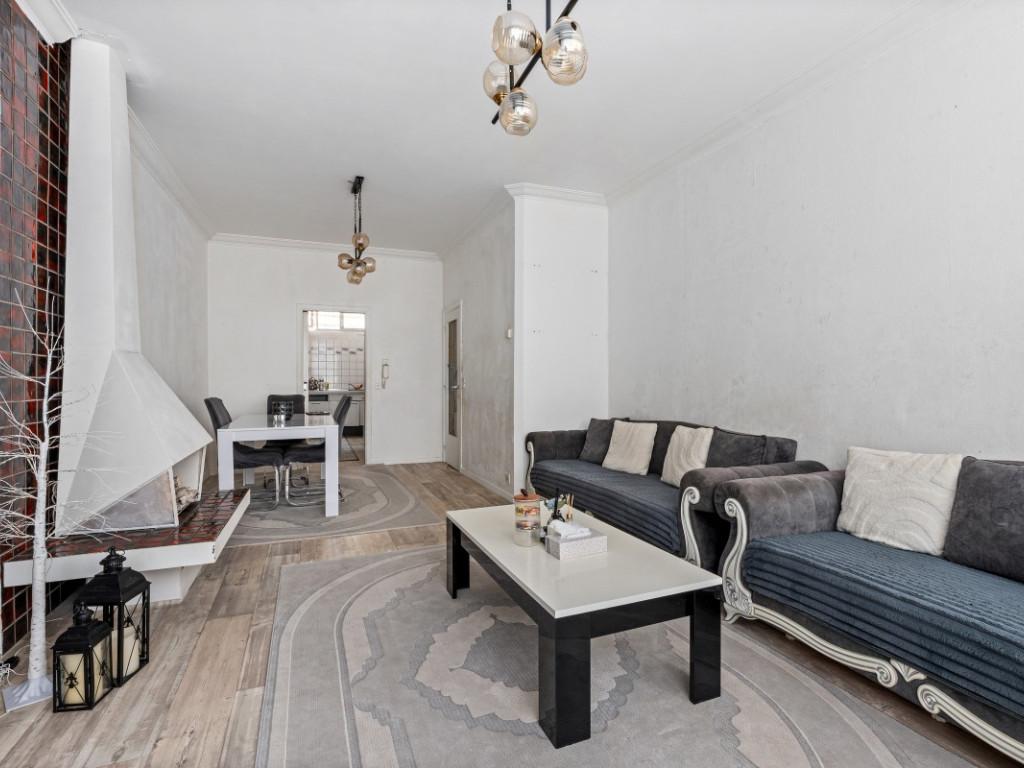 Dambruggestraat - 313 - - 2060