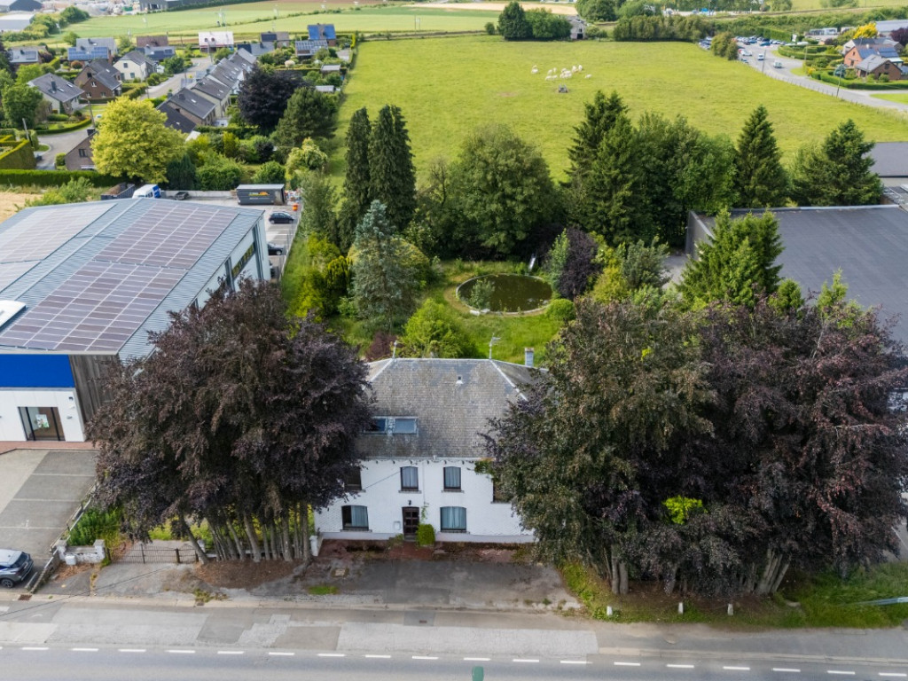 Avenue de Bouillon - 52 - - 6800