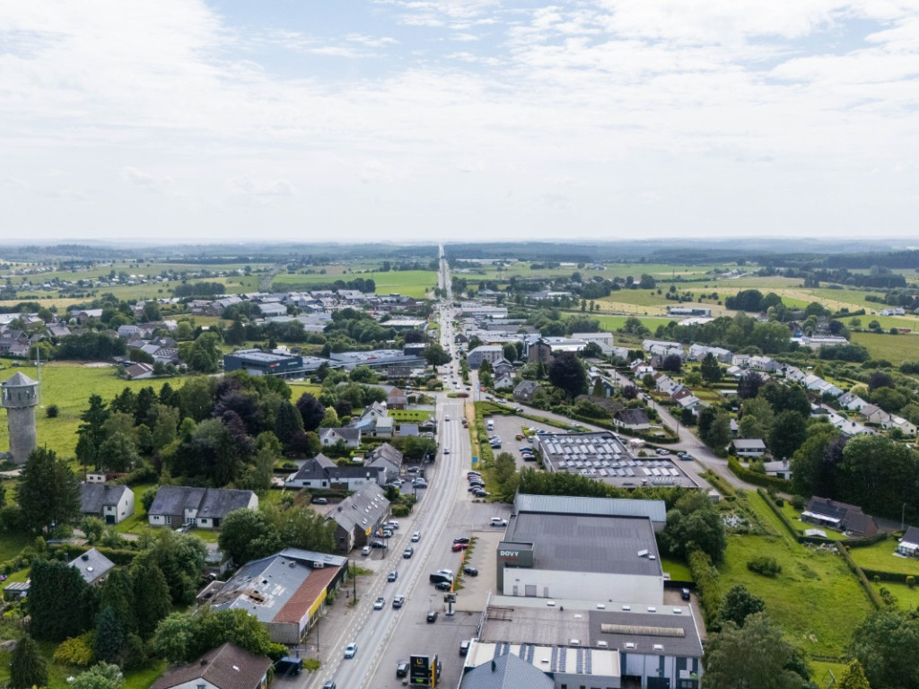 Avenue de Bouillon - 52 - - 6800