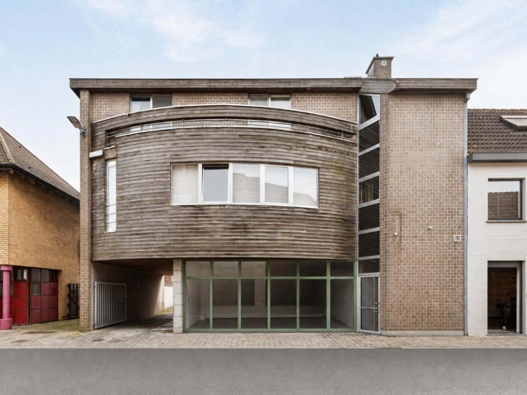 Dorpsstraat - 23 - - 8490