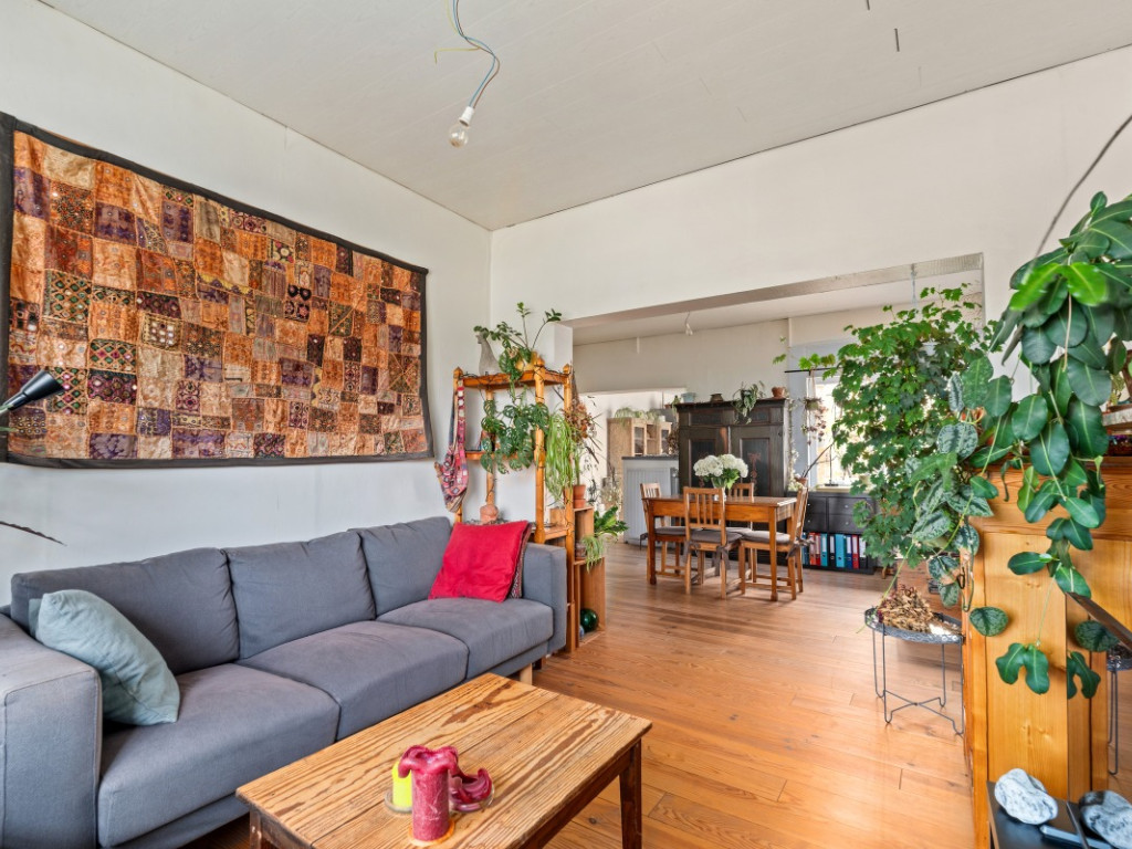 Eeklostraat - 66 - - 9971
