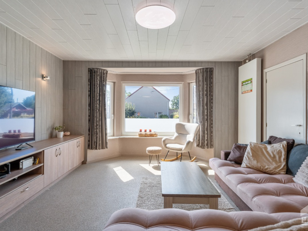 Dorpheidestraat - 83 - - 3590