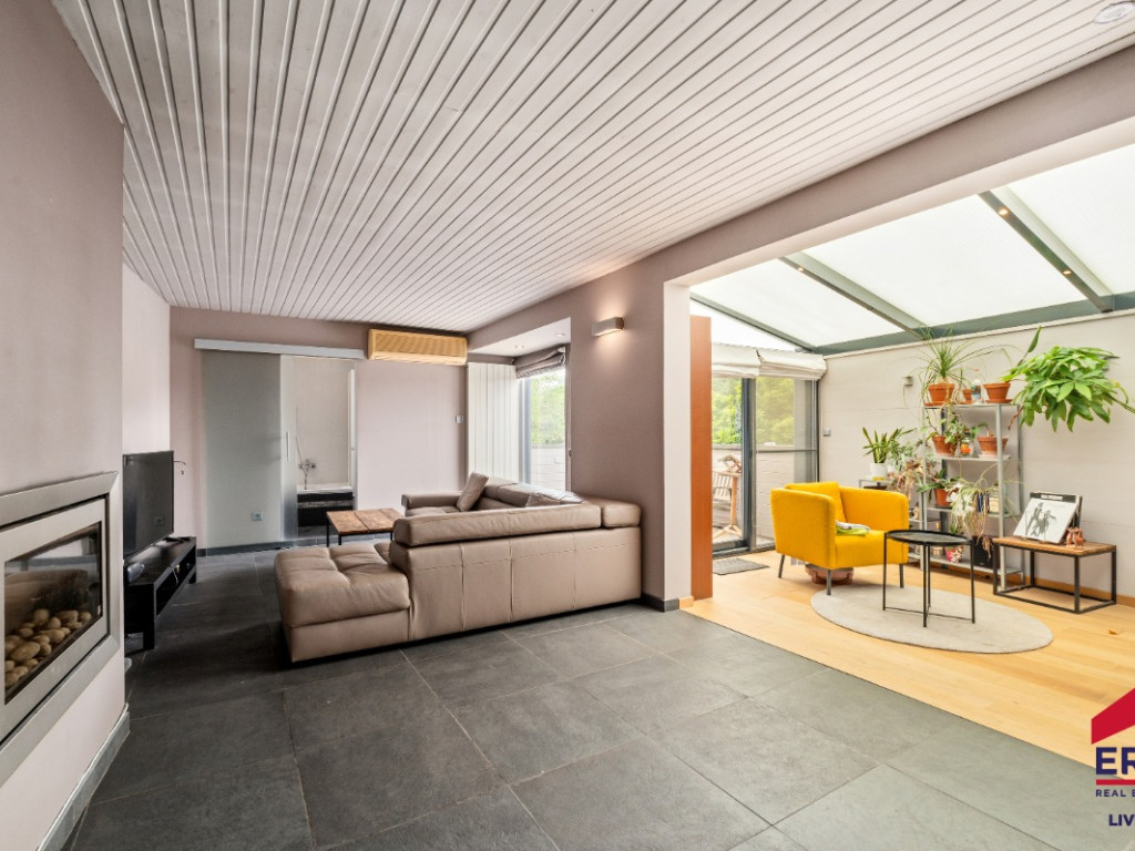 Leuvestraat - 218 - - 9320