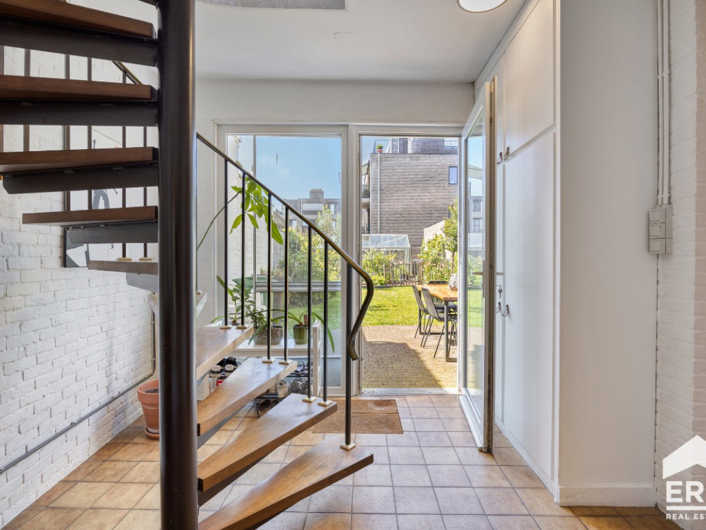 Hovestraat - 70 - - 2370