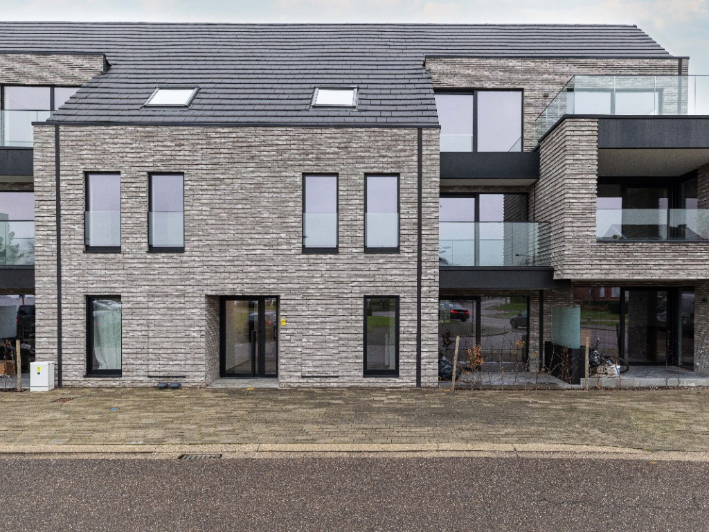 Munsterbilzenstraat - 75 - 1.6 - 3740
