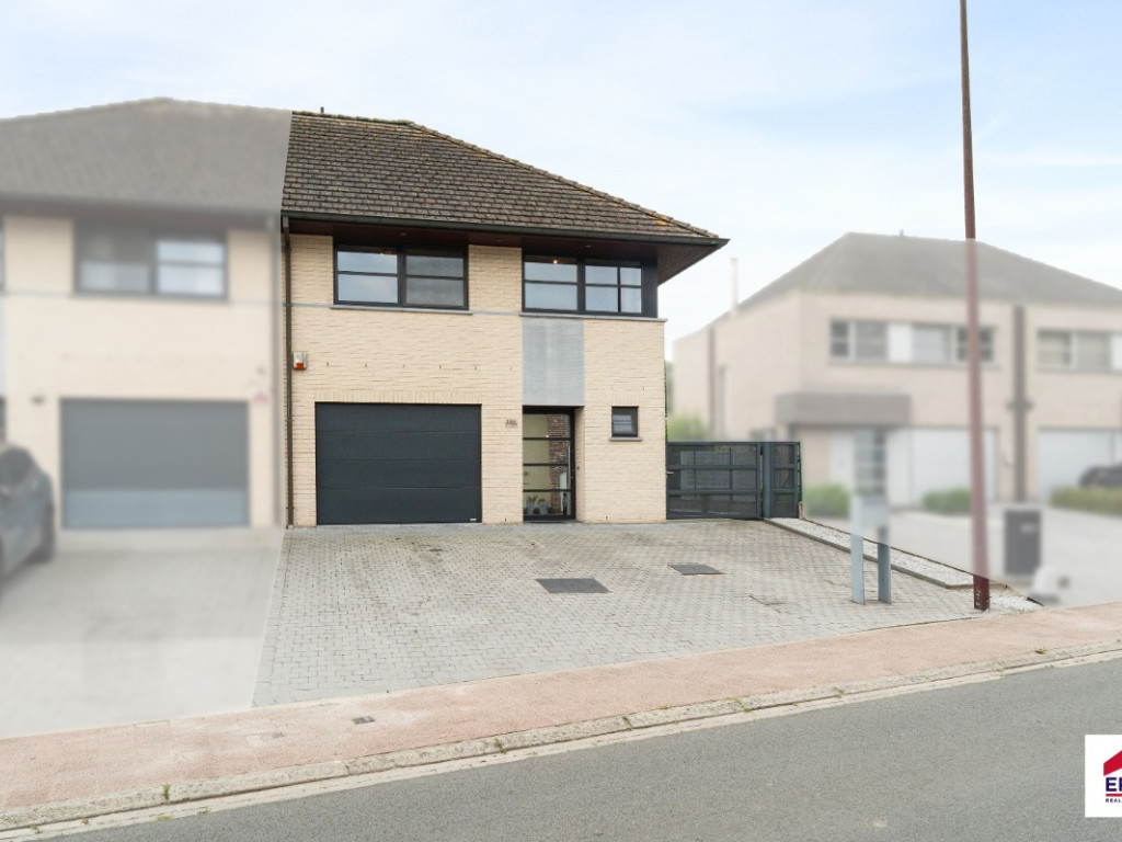 Meersstraat - 155A - - 1742