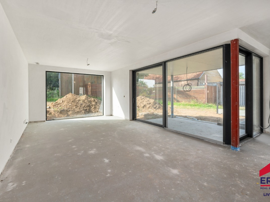 Eigenstraat - 100 - - 9450