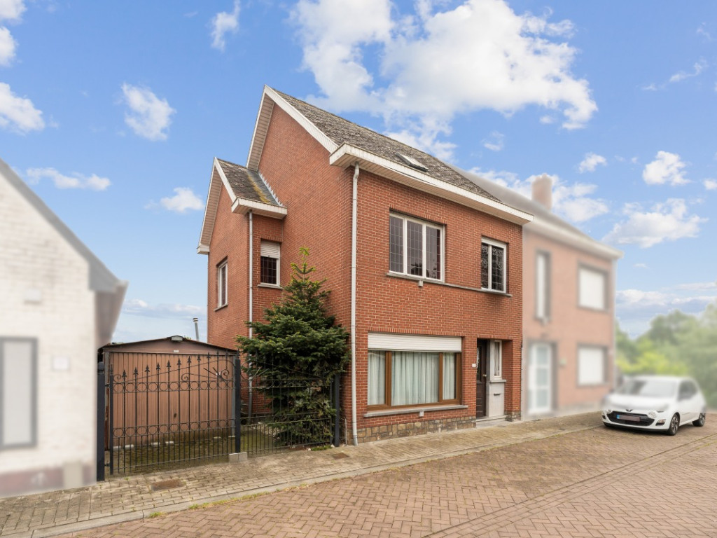Zeveneikenstraat - 15 - - 9255