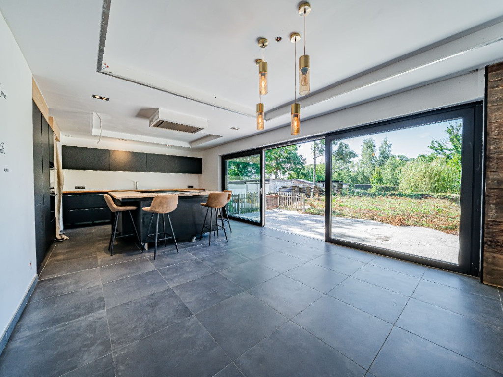 Chemin de Douglas - 304 - - 5377