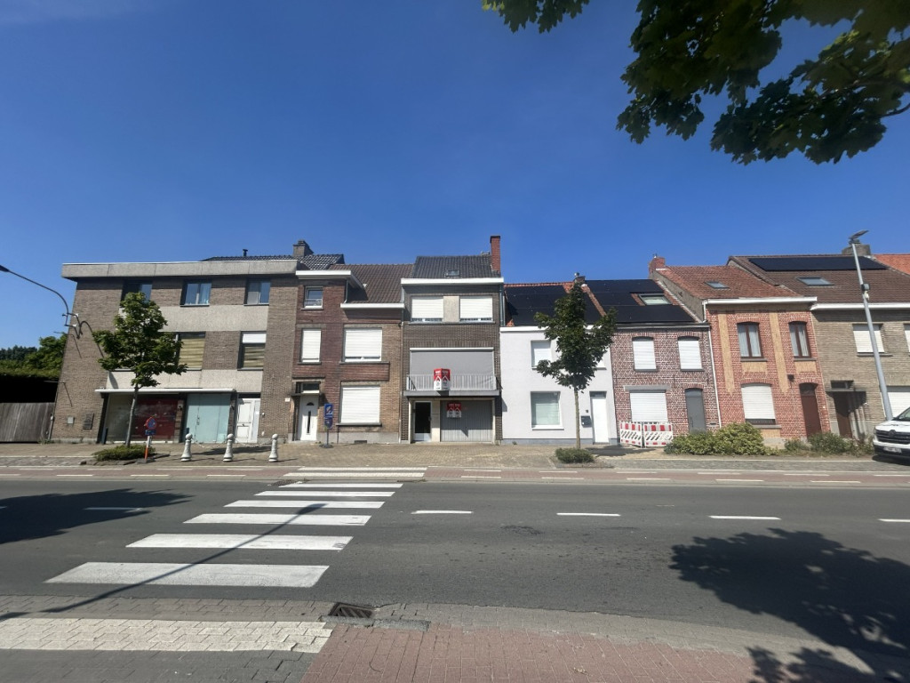 Menenstraat - 16 - - 8940
