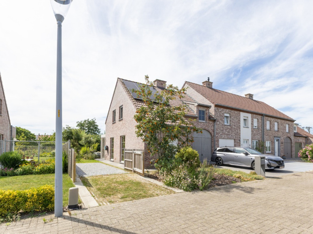 Houtstraat - 29 - - 8660