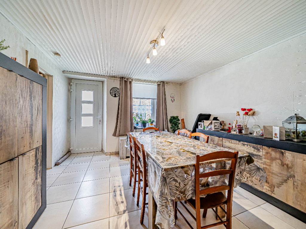 Rue de Lavaux - 12 - - 6870