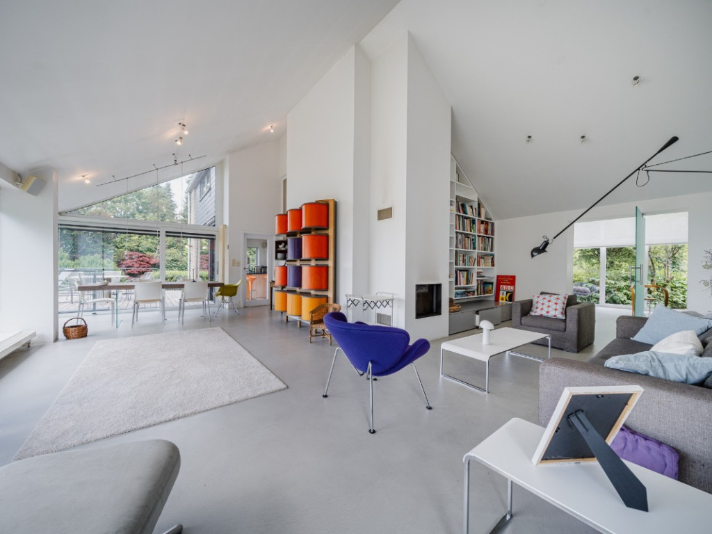 Rue de Masbourg - 68 - - 6950