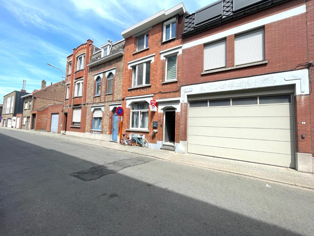 Ostenstraat - 11 - - 8930