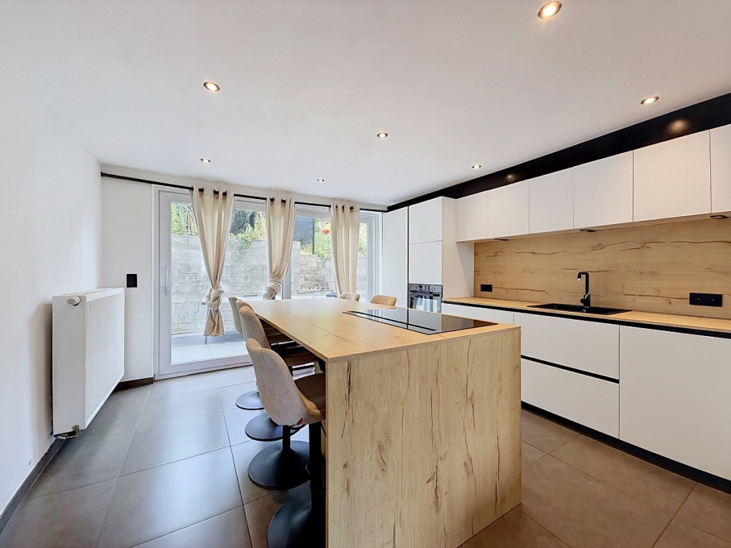 Rue Roger Salengro - 57 - - 4100
