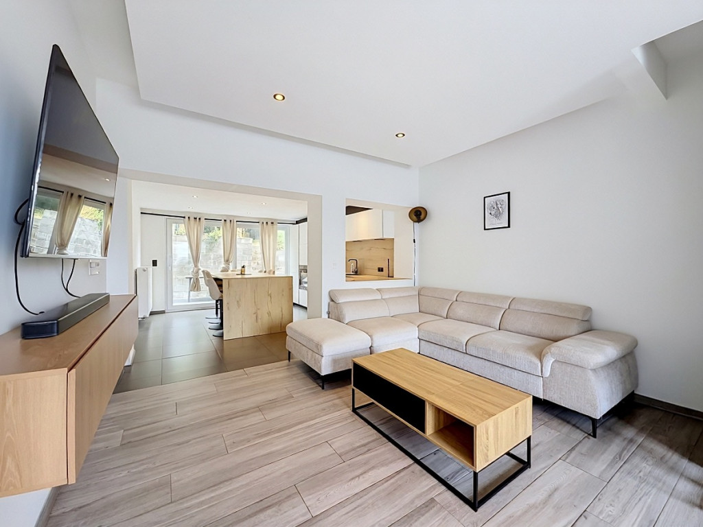 Rue Roger Salengro - 57 - - 4100