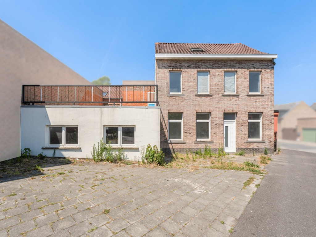 Mevrouw Courtmansstraat - 2 - - 9200