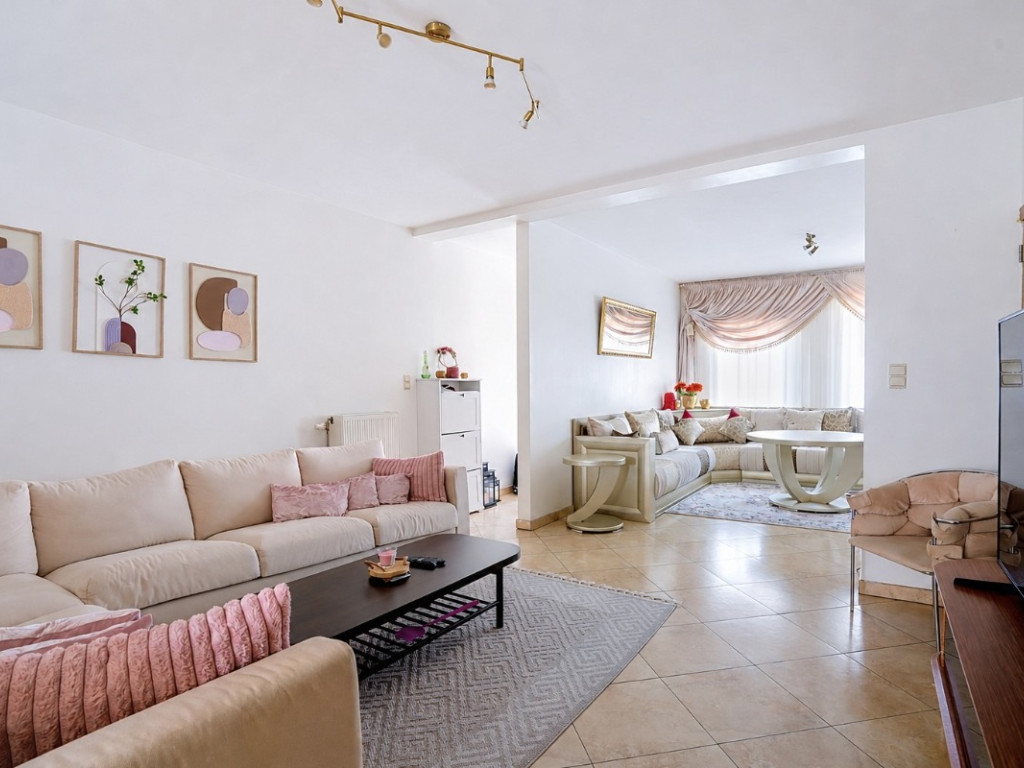 Avenue des Roses - 11 - - 1480