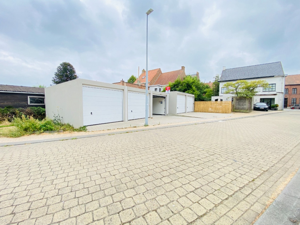Kerkhofstraat - 10A+ - garage C - 8940