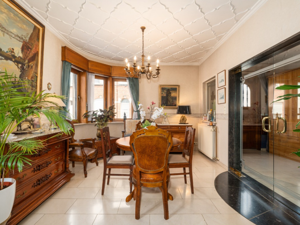 Henricus Rampelbergstraat - 37 - - 1830