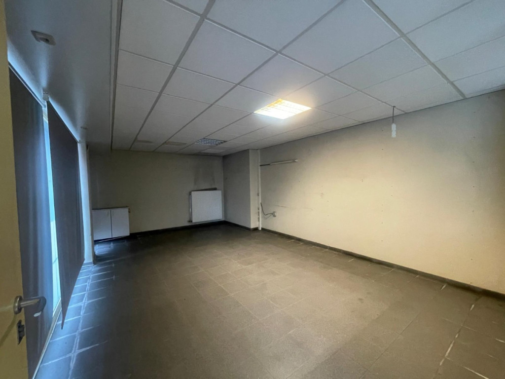 Roeselarestraat - 75/77 - - 8560