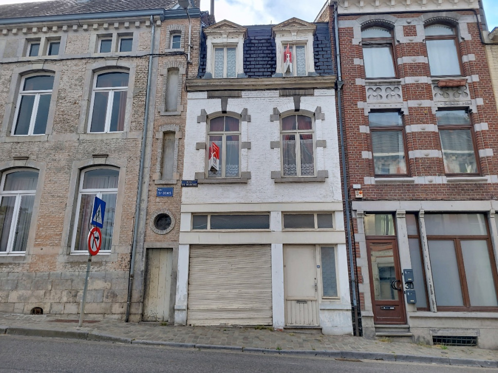 Rue du Marché - 32 - - 4500