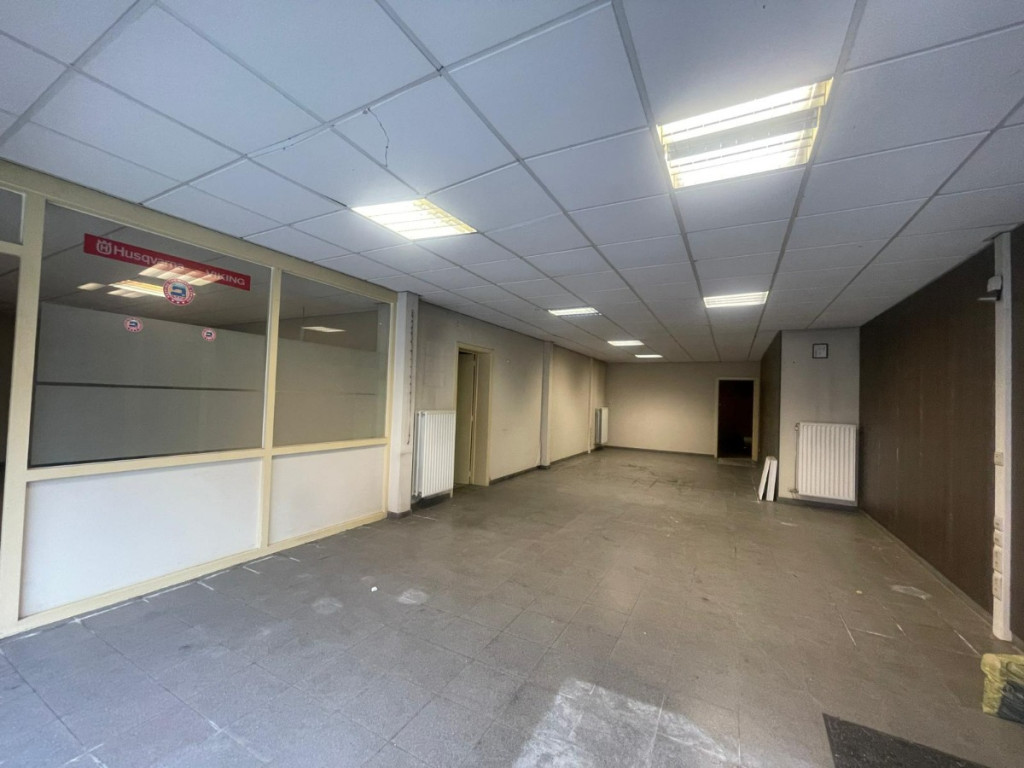 Roeselarestraat - 75/77 - - 8560