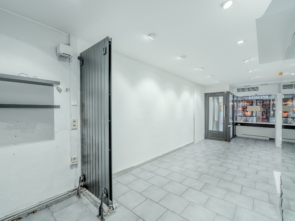 Rue de la Croix - 35 - - 5000