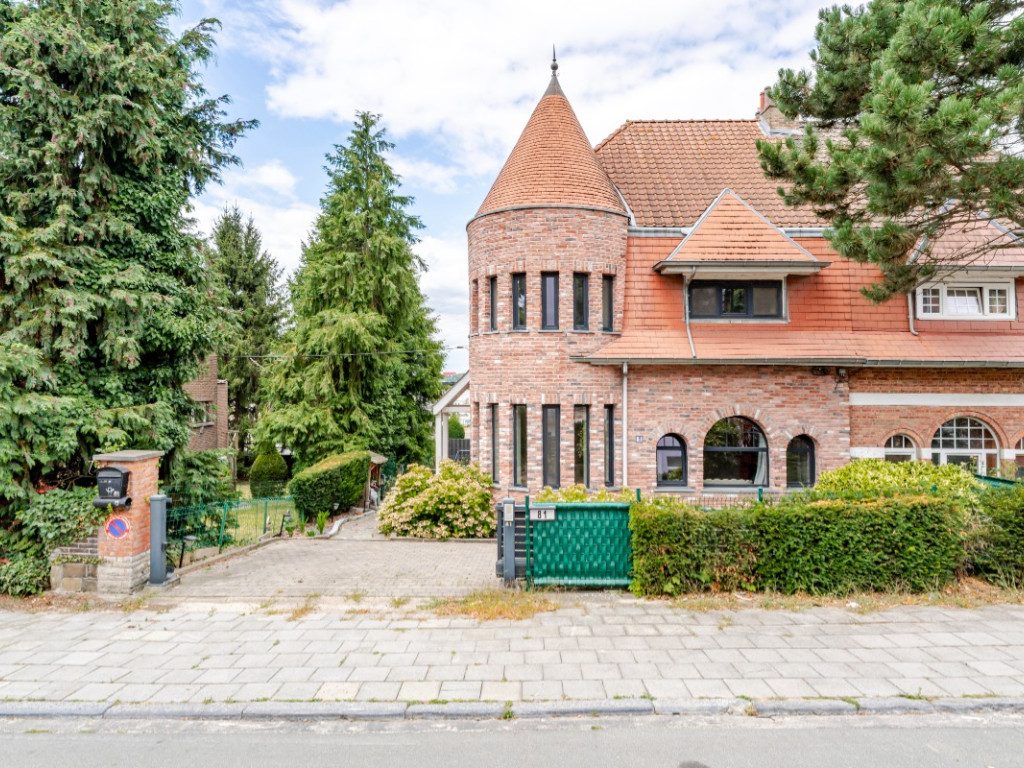 Petrus Schroonsstraat - 81 - - 1830