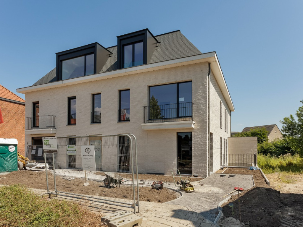 Lodewijk de Konincklaan - 335-337 - - 0.2 - 2320