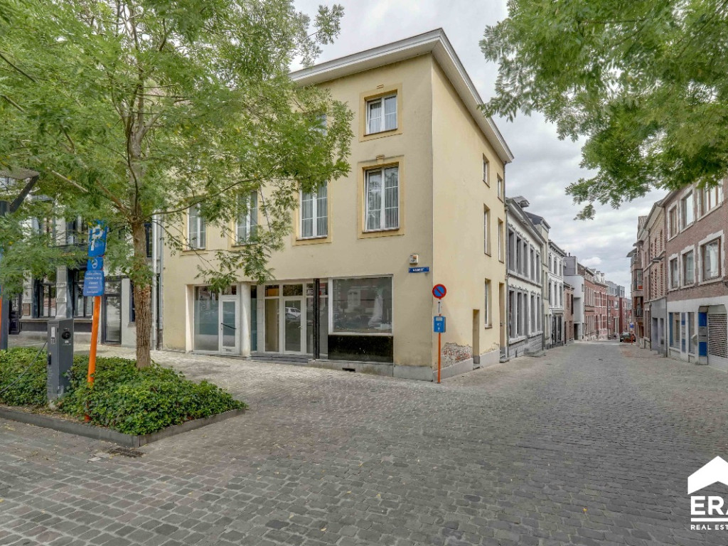 Vlasmarkt - 8 - - 3700