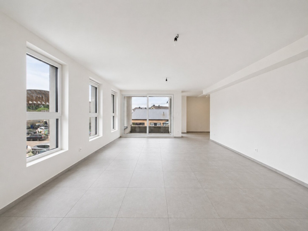 Chaussée d'Arlon - 35+ - Apt 8 - 8 - 6600