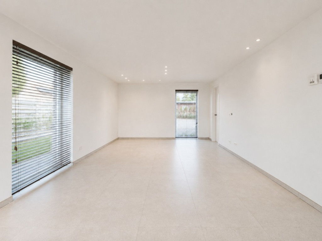 Esdoornstraat - 52 - - 2490