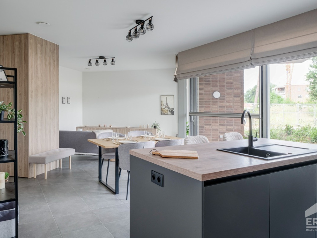 Maria Vangeneugdenstraat - 30 - 001 - 3600