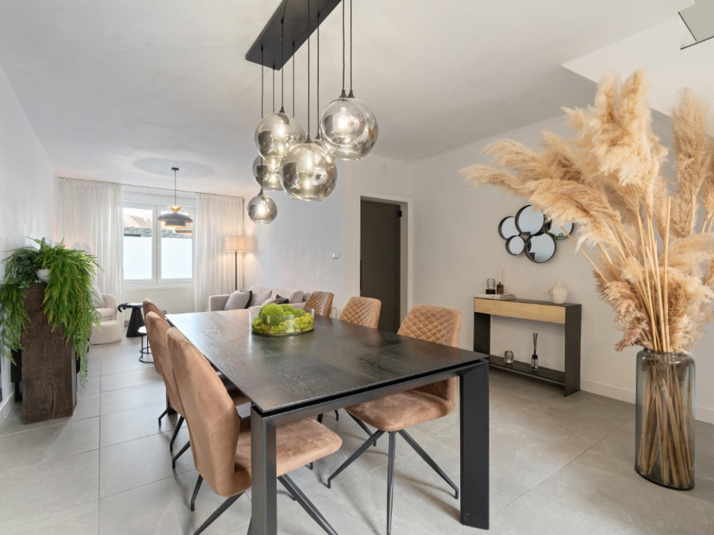 Bredestraat - 62 - - 9300