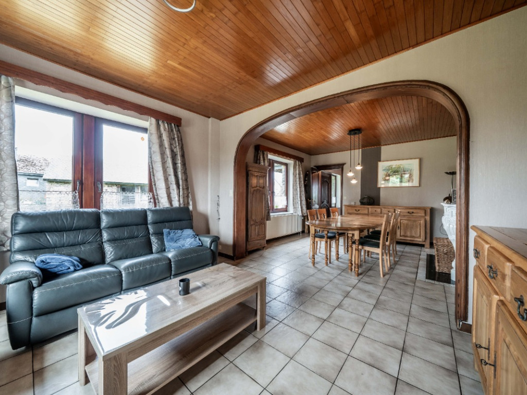 Rue de Burhaimont - 140 - - 6880