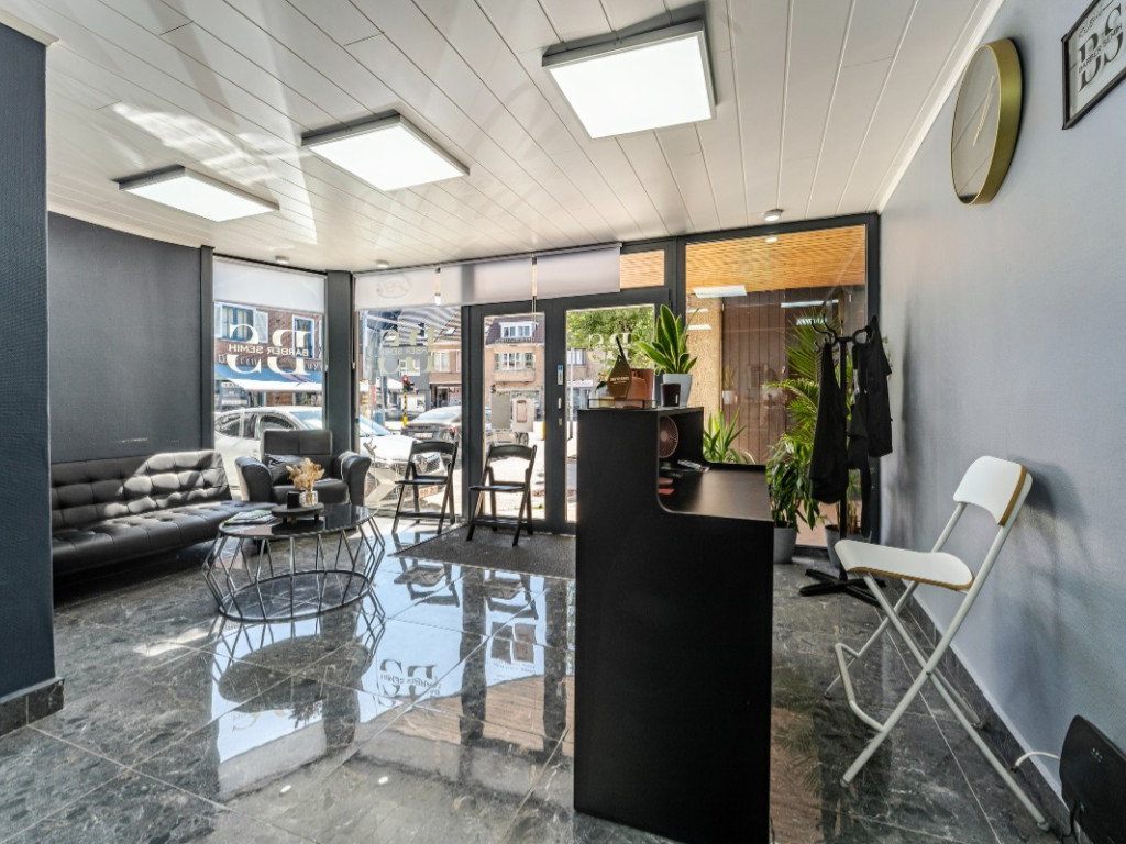 Centrumstraat - 3a - - 9090