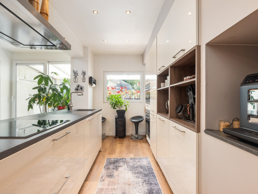 Heistraat - 121 - - 2610