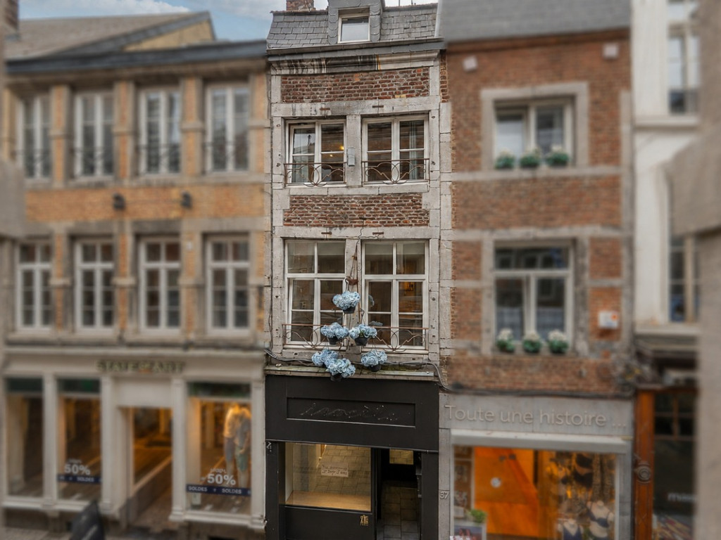 Rue de la Croix - 35 - - 5000