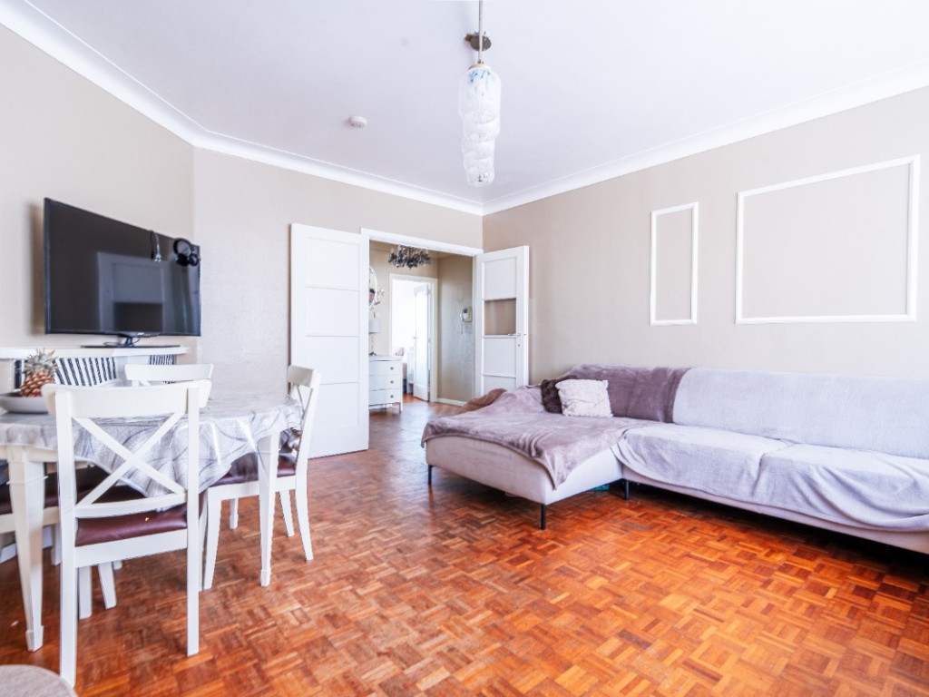 Rue Picard - 210 - 4G - 1080
