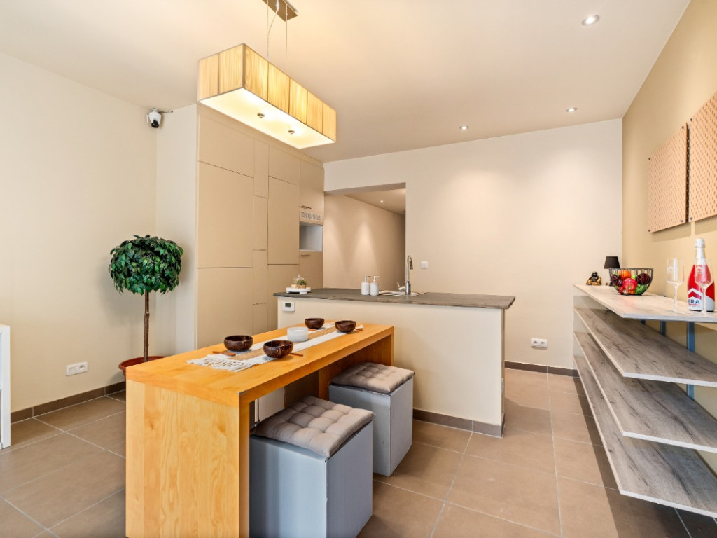 Emile Eylenboschstraat - 23 - - 1703
