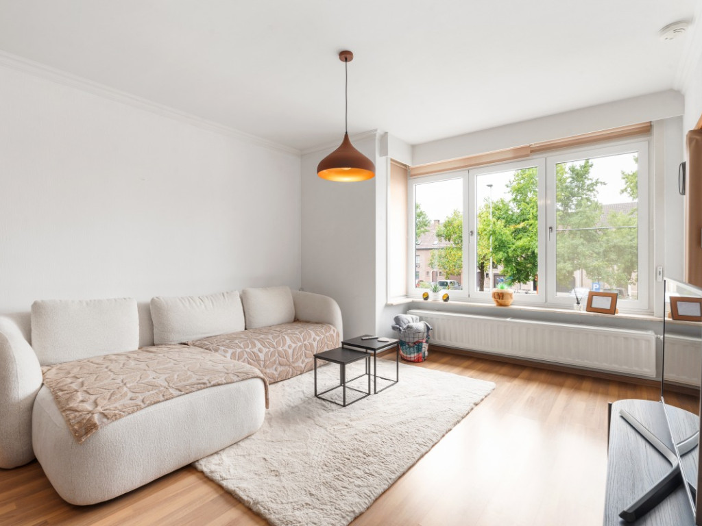 Knaptandstraat - 8 - W003 - 9160