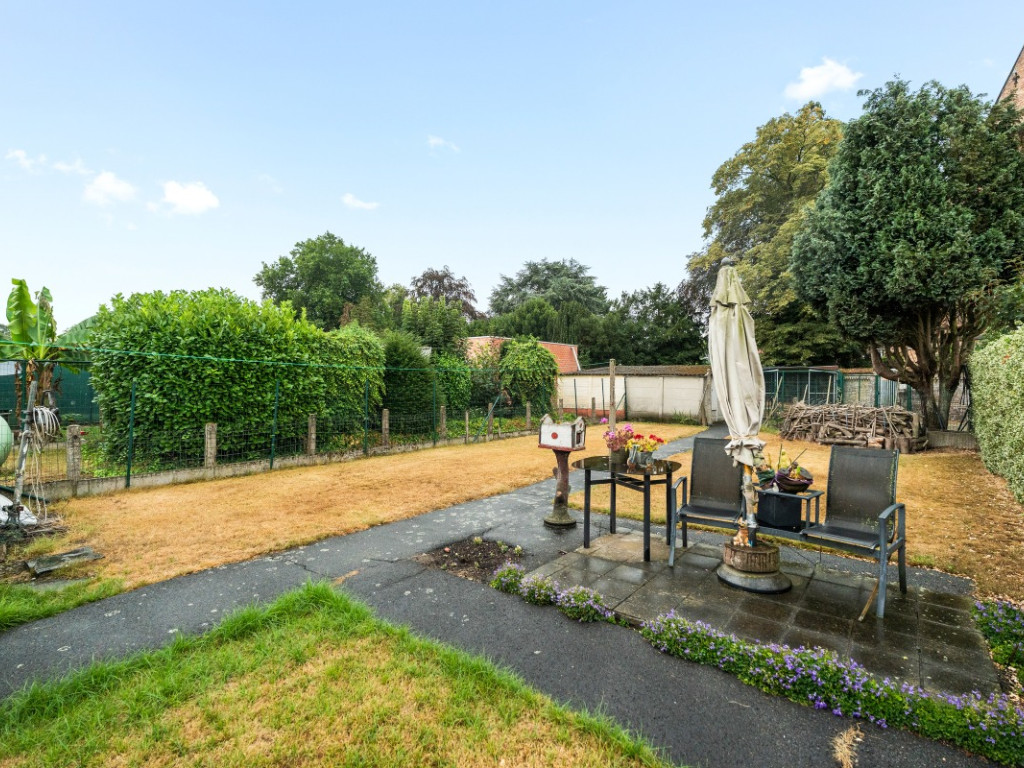 Pastoor Bontestraat - 10 - - 9900