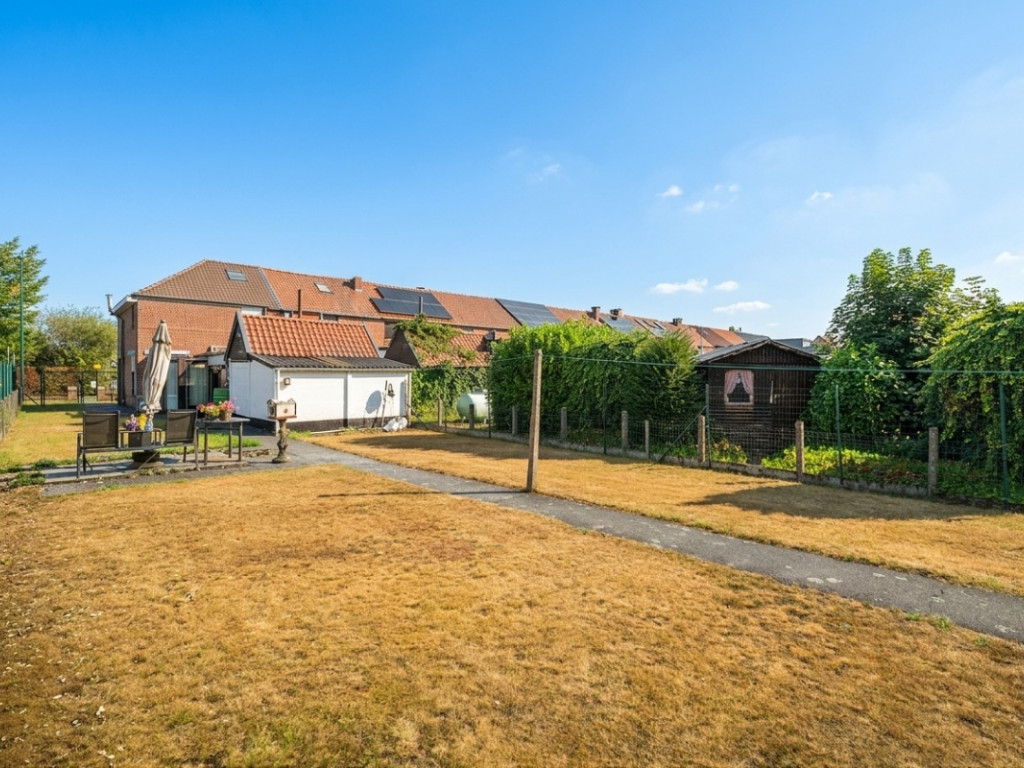 Pastoor Bontestraat - 10 - - 9900